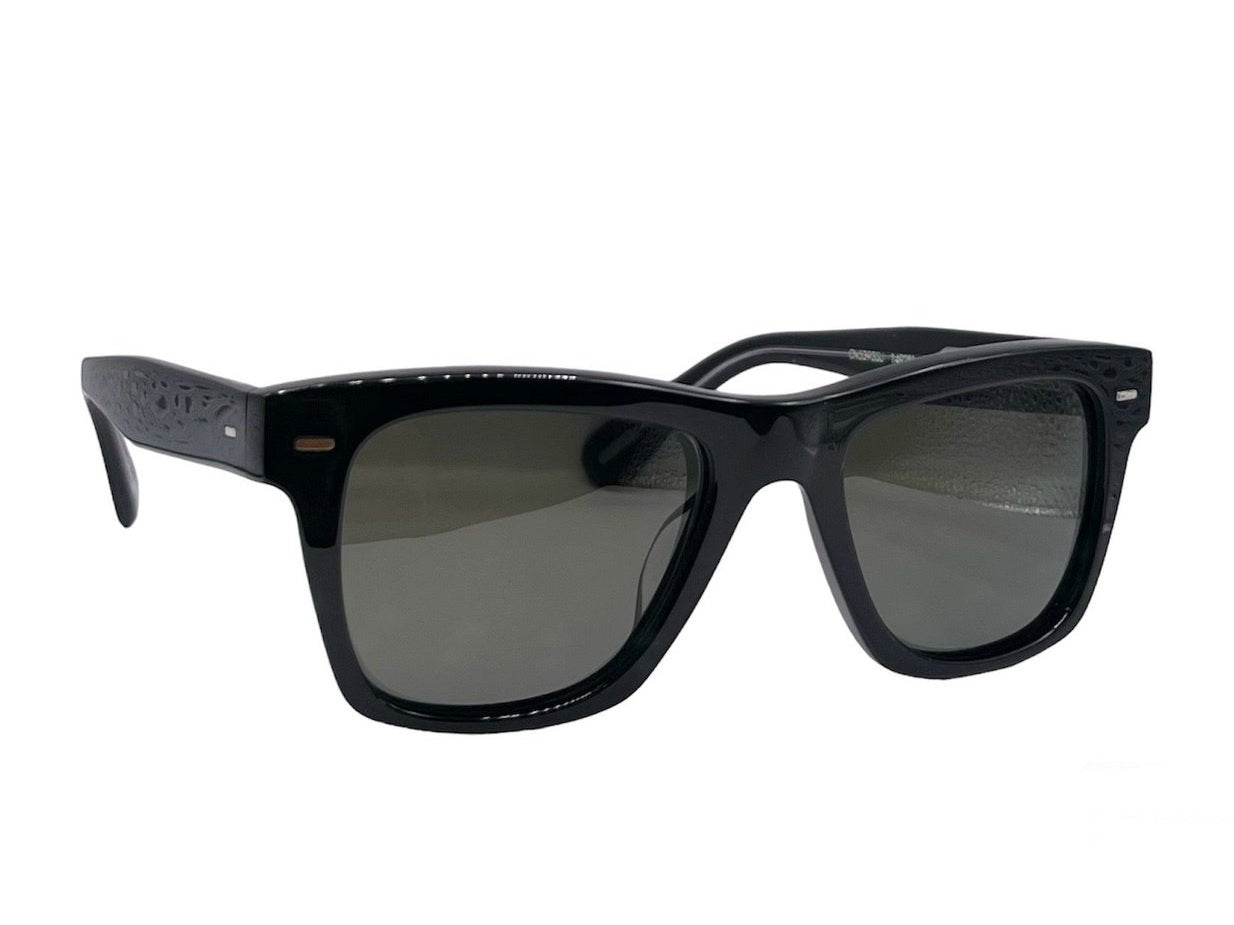 OLIVER PEOPLES Oliver