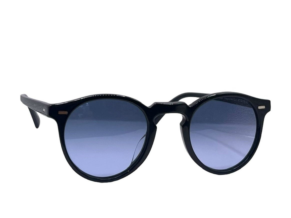 OLIVER PEOPLES Gregory Peck