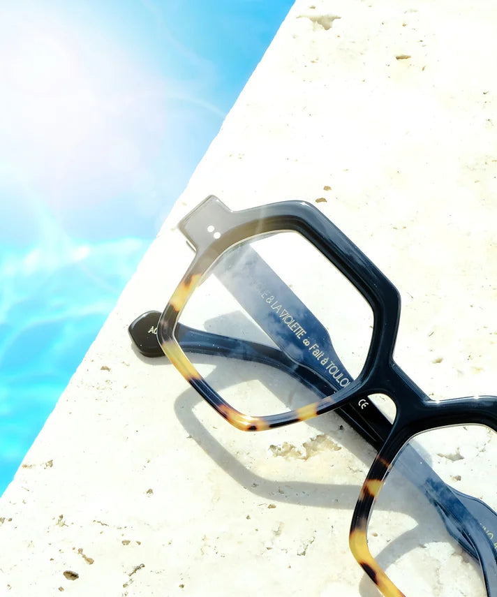 La Brique et La Violette